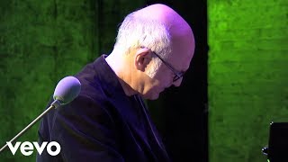 Ludovico Einaudi  Le Onde Live at the Old Vic Tunnels  2011 [upl. by Ittam]