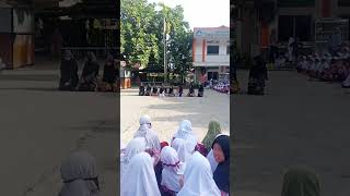 Tari dindin badindin indang traditional minang padang sumbar [upl. by Chemosh]