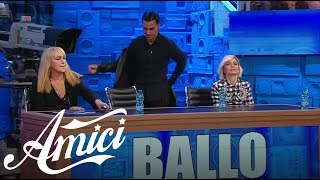 Amici 19  I professori di ballo [upl. by Sacrod]