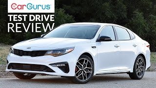 2019 Kia Optima  A great value in a competitve field [upl. by Bissell]