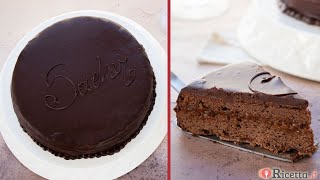 Torta Sacher Sachertorte  Ricettait [upl. by Jehial]