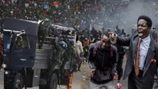 HAPENING NOW ANGRY GEN Z DESTROYING BANK AT NAIROBI CBD [upl. by Renat296]