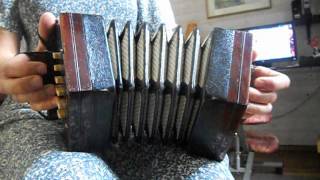 Il faut bien commencer par quelque chose  voici mon Duet Concertina [upl. by Studdard]