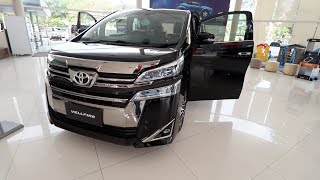 Toyota Vellfire  इसके अंदर Innova फिट हो जाए [upl. by Lahcar19]