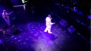 Armenchik quotKuzem yesquot Armenchik Live Kodak Theater 2005 [upl. by Retsof]