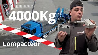 DECHARGEMENT DUN COMPACTEUR DE 4 TONNES [upl. by Dian679]