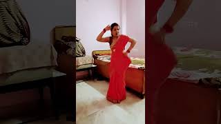 Sarita Tiwari bhojpuri song 🤣🤣🤣 more Saiyan heraile [upl. by Leede]