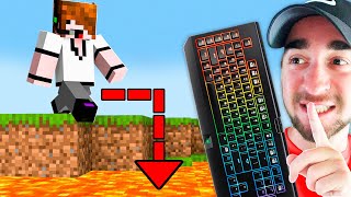 I Trolled My Friend With WIRELESS KEYBOARD  Minecraft [upl. by Lemmuela]