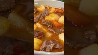 GUISO DE CARNE DE TERNERA CON PATATAS estofado de la abuela delicioso cocinaespañola receta [upl. by Arayt]