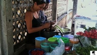 How To Make Papaya Salad Street Food Edition [upl. by Adaner]