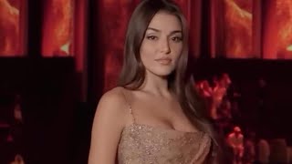 Hande Erçel ve İngilizce konuşması handeerçel handeerçelhakansabanci hakansabancı vogue arabic [upl. by Dnalsor]