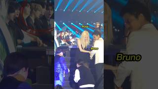 Kpop idols reactions when seeing Rosé amp Bruno in real life 🤣 blackpink rosé [upl. by Gulgee]