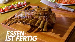 Schneidebrett für Grillfans mit der Oberfräse  Bauanleitung und Vorrichtung für Schräges fräsen [upl. by Bannon964]