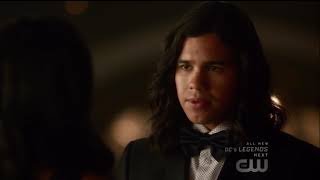 Cisco amp Gypsy Date I The Flash 4x02 HD [upl. by Devora356]