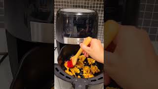 Trying pakora in air fryer 👌 almost no oil pakora youtubeshorts shorts trendingshorts [upl. by Damiani669]