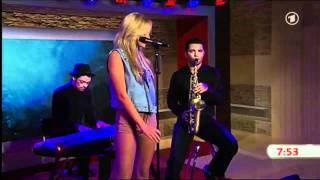 Mr Saxo Beat  Alexandra Stan  live akustisch im ARD Morgenmagazin  Das Erste [upl. by Stroud]