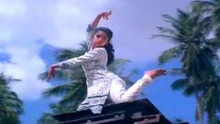 Kavithai Kelungal SongPunnagai Mannan Movie revathy illaiyarajahits kamalhaasan shortvideo [upl. by Evol]