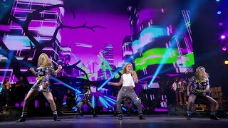 Helene Fischer  Atemlos durch die Nacht Dance Version Live aus Berlin 2015 [upl. by Iznyl]