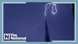 Watch as lightning strikes the tallest building in the world Burj Khalifa [upl. by Ingeberg265]