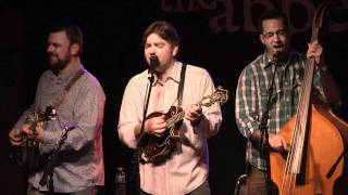 The Traveling McCourys  Shady Grove  The Bluegrass Ball  Abbey Pub  Chicago IL 3112011 [upl. by Lawrenson71]