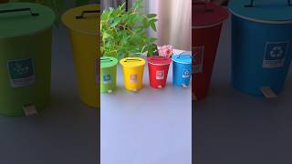 Use paper cups to make a mini trash can that can be opened with a push It is simple and fun Try it [upl. by Jolda]