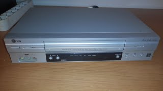 Lettore Vhs LG mod LV4685 Videoregistratore [upl. by Lirbij813]