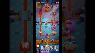 What a battle 😲🤯 shorts clash clash royale [upl. by Uzziel282]