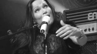 Tarja Turunen  quotI Feel Immortalquot  de Effenaar in Eindhoven [upl. by Teews]