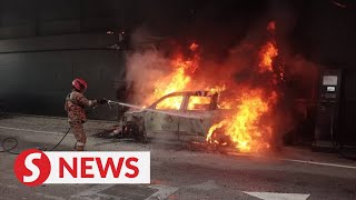 Electric car catches fire while charging at showroom in JB [upl. by Berck]