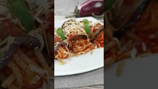 Se vieni in Sicilia mangia questo piatto melanzane spaghetti [upl. by Launce]