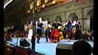 JOTA DE SANTIUSTE BAILADA POR EL GRUPO ARRABEL EN PLAZA MADRID [upl. by Rayle870]