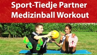 PartnerWorkout mit dem Medizinball Technik und Ausführung [upl. by Rochkind]