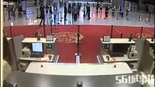 LiveLeakcom  Airline guy severely beaten by passengers at airport [upl. by Maryjane]