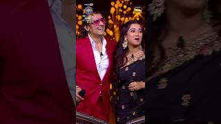 Shreya Ghoshal And Sonu Nigam Live Singing In Kaun Banega Crorepati Season 16shorts trending like [upl. by Atiz]