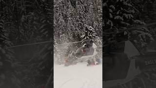 HeliSki pickup in British Columbia ski heliskiing [upl. by Seton]