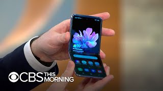 Samsung unveils smartphone with bendable glass screen [upl. by Lareena812]