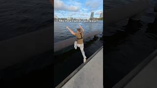 Michou tombe sur un saut de Parkour 💦 [upl. by Einnel]