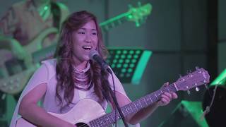 Sarimanok by Maan Chua LIVE [upl. by Misab884]