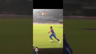 Dalapat thakor amazing athletic catch by Hardik Pandya is too good to be missed🥰🥰🤭🤭 [upl. by Ziana304]