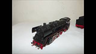 Fleischmann HO Scale Steam Engine BR01 182 DB [upl. by Dirfliw567]