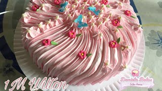 Confeitando c bico 1M Wilton [upl. by Yltsew]