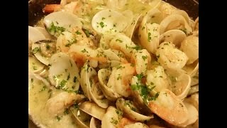 Linguine ShrimpClams pasta In White Wine Butter Sauce Recipe [upl. by Reese]