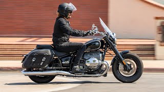 2021 BMW R 18 Classic Review  Motorcyclist [upl. by Merry]