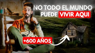 ESTA CASA TIENE MAS DE 600 AÑOS Y NO PODRIAS VIVIR COMO LO HACE EL  PUEBLOS ABANDONADOS [upl. by Ojaras]