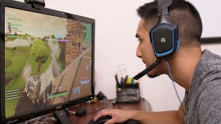 Addicted to FORTNITE Part 1  Strange Addiction [upl. by Callean]