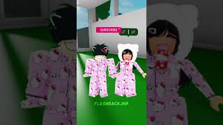 I caught Online daters doing this trend 😭💔 roblox shorts [upl. by Ahsaeyt213]