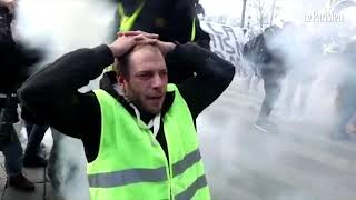 Gilets jaunes  « Je bosse 45 heures par semaine et je suis à découvert » [upl. by Randolph]