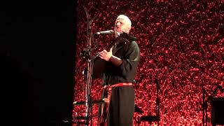 Einar quotKvitrafnquot Selvik  Ragnar Lodbrok death song  Utrecht TivoliVredenburg 15102017 [upl. by Wymore]