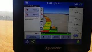 Monitor de colheita Ag Leader Incommand800 [upl. by Auka]