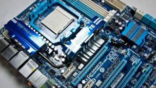 Futurelooks Unboxes GIGABYTEs 890FXAUD5 AM3 Motherboard [upl. by Viole]